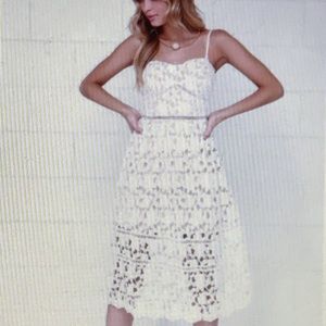 Lulu’s Ivory Lace Midi Dress
